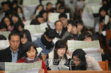 입시설명회 찾은 인파