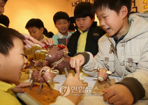 우리 농산물로 만든 한우에요