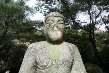 경주 삼릉계 석불좌상