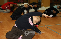 겨울철 건강관리는 요가로