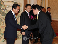 만찬 참석한 최태원 회장