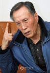 <석면 공포> ③폐질환 앓는 정지열씨 가족