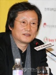  첩첩산중의 홍상수ㆍ문성근