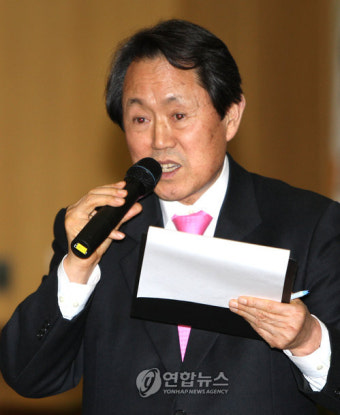 시민 질문에 답변하는 김태환 제주지사