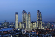 송도 더샵 퍼스트월드 점등 행사