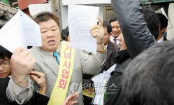 광주 정율성路 개통식 난장판(종합)