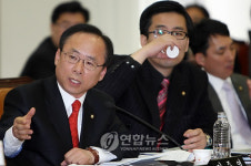 선상투표 놓고 여야 열띤 토론