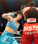 세계여자프로복싱, 김지영 레프트 훅