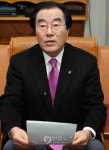 해명 기자회견하는 최규호 전북도교육감