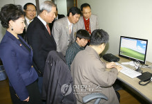4개國 로타리 청주장애인에 컴퓨터선물