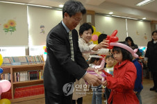 나 홀로 입학..춘천 송화초 이이랑 양