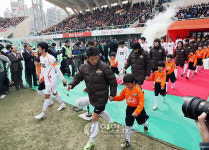 프로축구 강릉서 시작