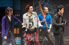 주유소를 접수하자