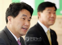 초교 방문한 이주호 차관