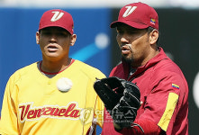 <WBC> 훈련하는 카를로스 실바