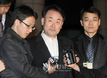 박정규 전 대통령 민정수석 구속