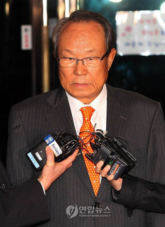귀가히는 박관용 전 국회의장
