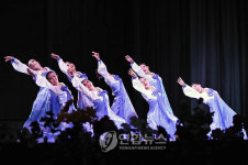 무용 내 나라의 푸른 하늘