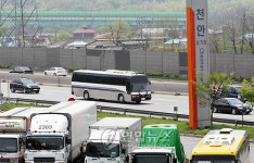  천안삼거리 휴게소 통과