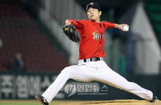 김광현 역투