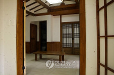 제주 성읍민속마을 초가 체험가옥 선봬