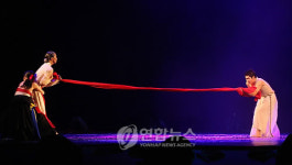 재즈 선율에 전통 춤사위