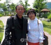 공부로 사랑 키우는 60대 대학생 부부