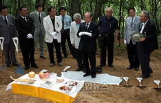 공주형무소 재소자사건 유해발굴 첫삽