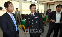 민주당의원 3명 안양교도소 항의방문