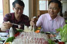 대학교수가 `다이어트 생선회브랜드화 시도