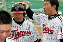 봉중근 병호야, 잘했어