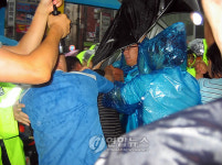 경남NGO `국정쇄신촉구 농성 돌입