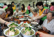삼계탕 드시고 건강하세요