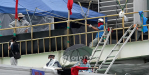 쌍용차 여전한 대치