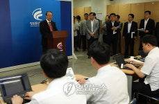 최시중 "특정신문.기업에 특혜없다"