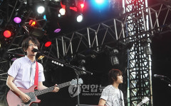 아시안 쿵후 제너레이션의 무대