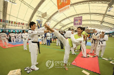 세계청소년태권도 캠프 9일 무주서 아듀
