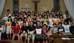 韓日 대학생이 되살린 저항시인 윤동주