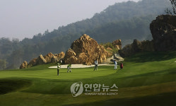 ‘휘닉스스프링스 CC’ 오픈