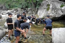 해군 제1함대, 무릉계곡서 자연 정화활동