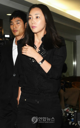최지우, 故 장진영 빈소 조문