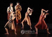 춤과 몸 고유의 아름다움 느껴보세요