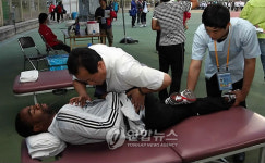 대경대 스포츠마사지봉사단 활동 눈길