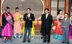 연극 잘 봤습니다.