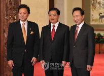 이 대통령 3국 정상면담