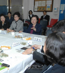 백희영 여성부 장관, 가락종합사회복지관을 방문