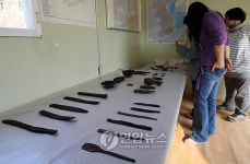 함안 성산산성에서 다면목간 첫 출토