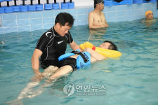 한우리정보문화센터  수중재활치료실