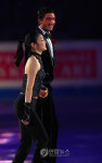 에반 라이사첵과 입장한 김연아