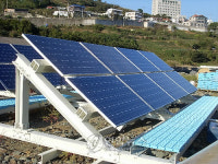 바다 위에 둥둥 통영에 부유식 태양광발전기